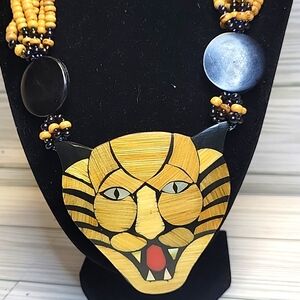 Vintage Inlaid Wood + Mother Of Pearl Tiger Head Pendant Necklace Wood Beads 20"